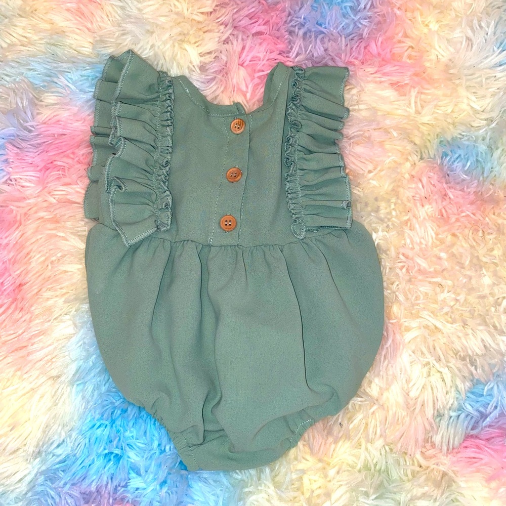 0-3 romper